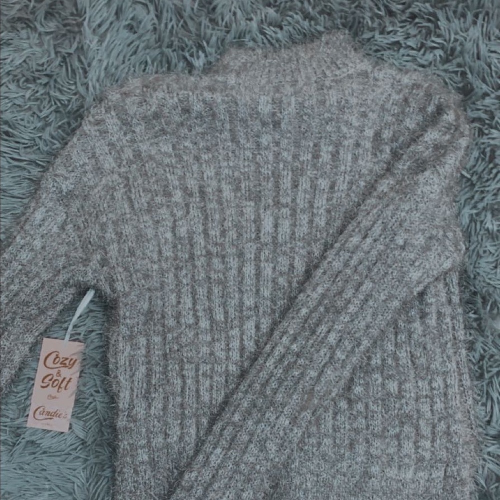 Soft Eyelash sweater size XS